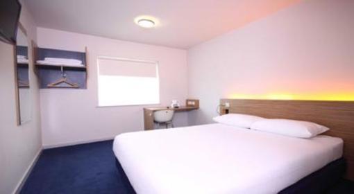 фото отеля Travelodge Lowestoft Hotel