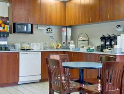 фото отеля Super 8 Motel - Knoxville/West