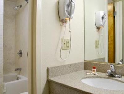 фото отеля Super 8 Motel - Knoxville/West