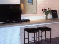 Mahogany Motel
