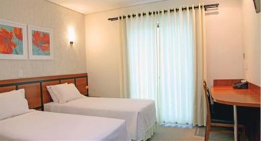 фото отеля Leques Brasil Hotel Escola