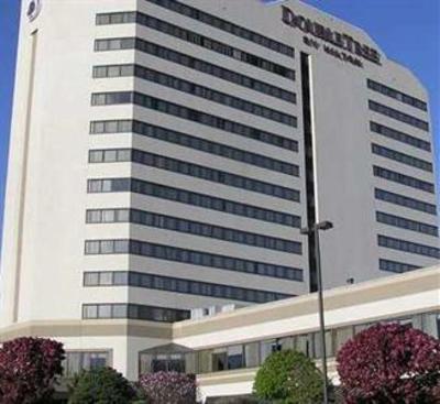 фото отеля Doubletree Fort Lee