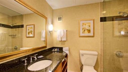 фото отеля Doubletree Fort Lee