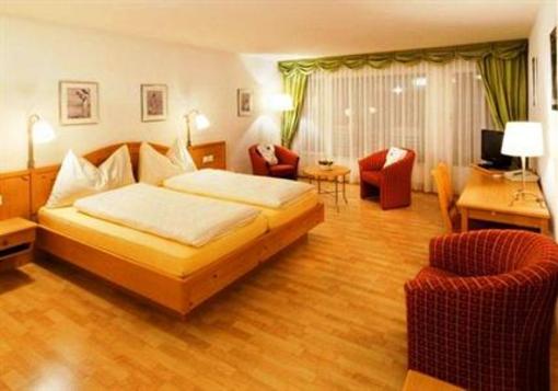 фото отеля Golfhotel Riederhof