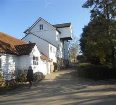 фото отеля Little Hallingbury Mill Hotel Little Hallingbury