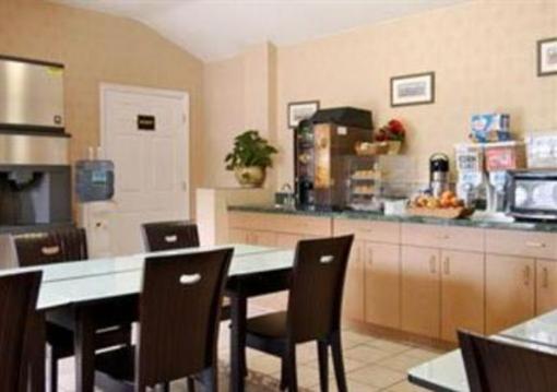 фото отеля Days Inn Neptune