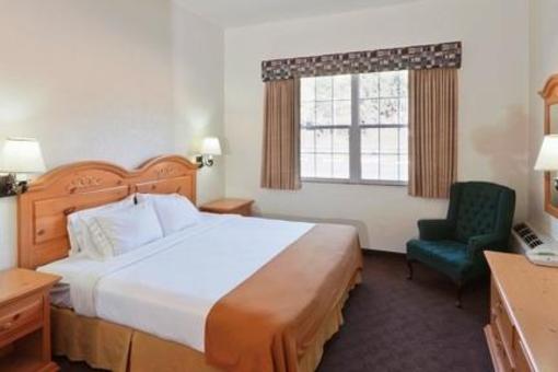 фото отеля Holiday Inn Express Hotel & Suites Keystone
