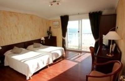 фото отеля Hotel le Beausejour