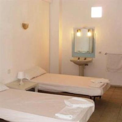 фото отеля Hostal Galan Fuengirola