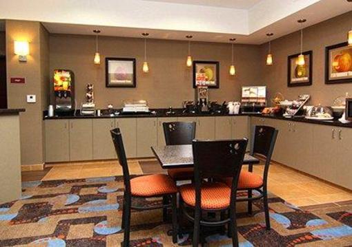 фото отеля Comfort Suites Bastrop
