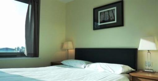 фото отеля Max House Serviced Apartments