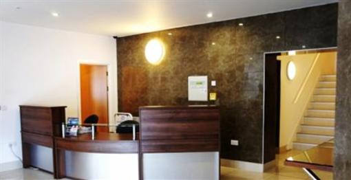 фото отеля Max House Serviced Apartments