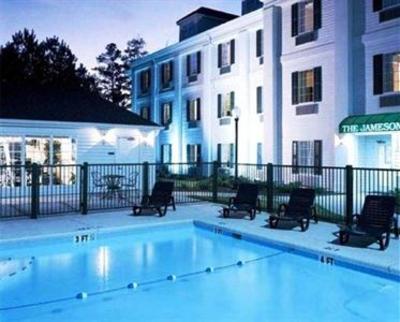фото отеля Quality Inn Newnan