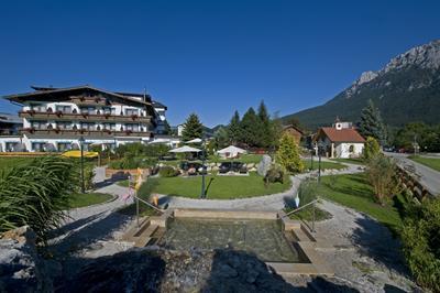 фото отеля Postwirt Hotel Ebbs