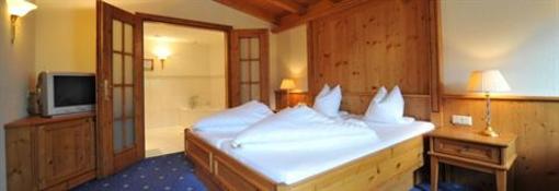 фото отеля Postwirt Hotel Ebbs