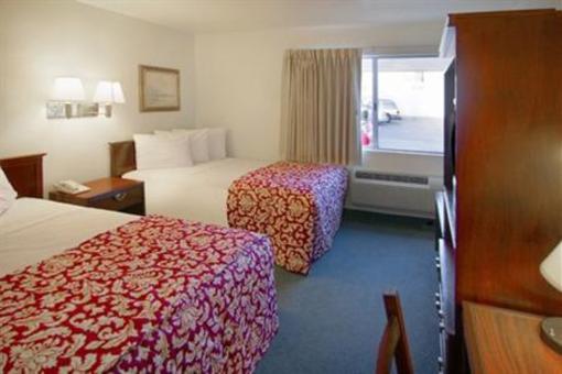 фото отеля Americas Best Value Inn - Madison