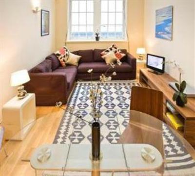 фото отеля Nicolson Apartment Drummond Edinburgh