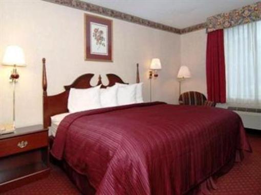 фото отеля Quality Inn & Suites Chambersburg