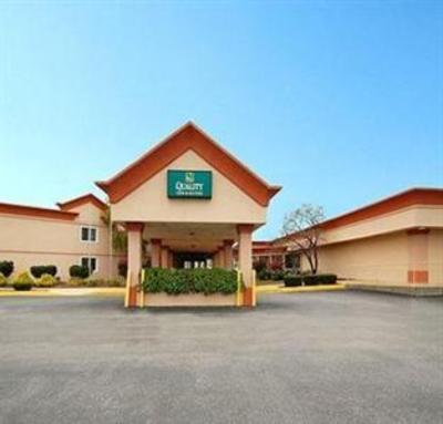 фото отеля Quality Inn & Suites Chambersburg