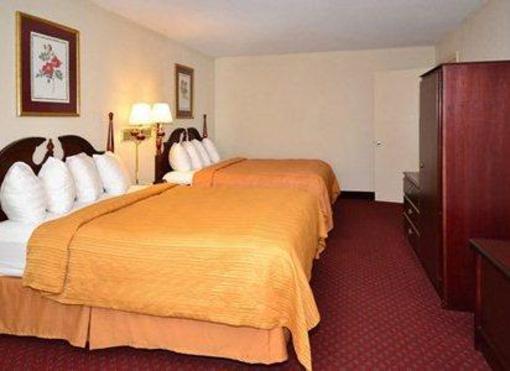 фото отеля Quality Inn & Suites Chambersburg