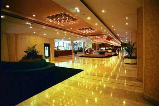 фото отеля Four Ambassadors Suites Hotel