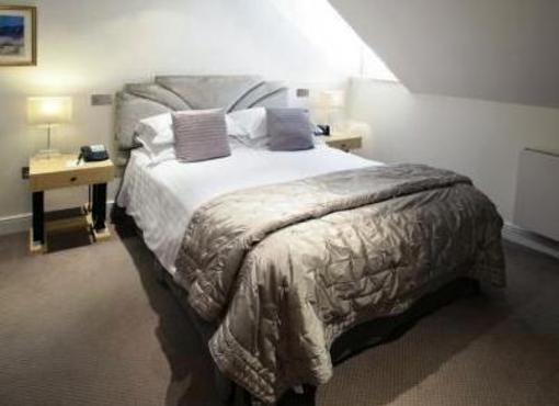 фото отеля The Kings Hotel Christchurch (England)