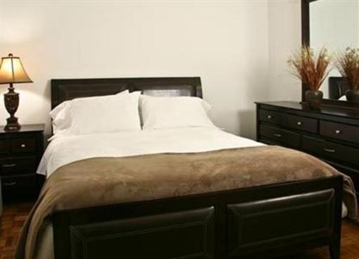 фото отеля Elite City Stays East 46th Street