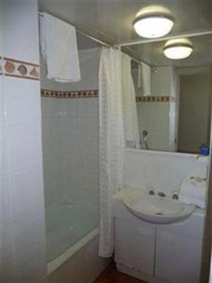фото отеля Equinox Resort Apartments Gold Coast