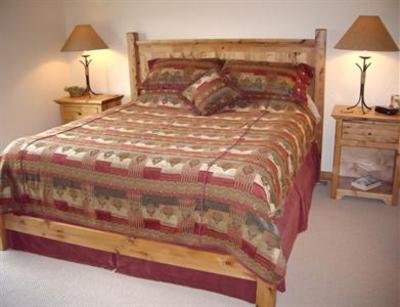 фото отеля Bear Crossing Townhomes Hotel Winter Park (Colorado)