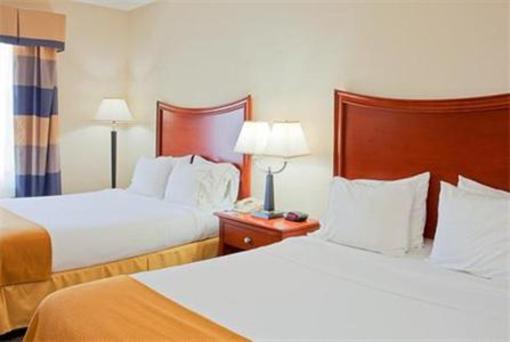 фото отеля Holiday Inn Express Hotel & Suites Pensacola W I-10