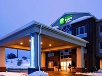 Holiday Inn Express Chanhassen