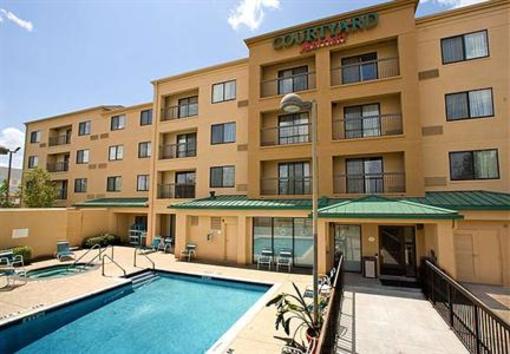 фото отеля Courtyard by Marriott Houston Sugar Land