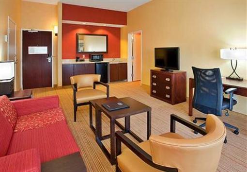 фото отеля Courtyard by Marriott Houston Sugar Land