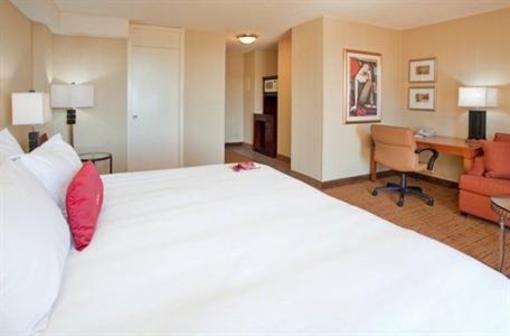 фото отеля Crowne Plaza Hotel St. Louis Downtown
