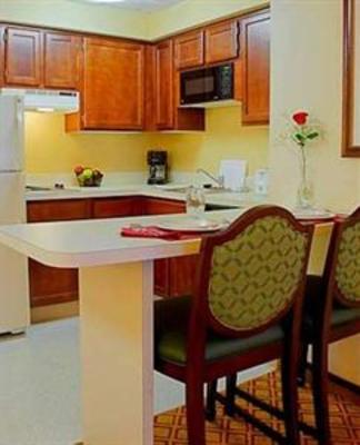 фото отеля Residence Inn Cleveland Downtown
