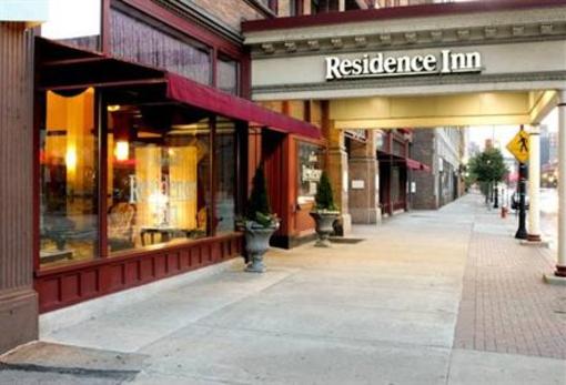 фото отеля Residence Inn Cleveland Downtown