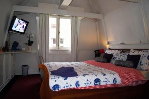 фото отеля Amsterdam 4 Holiday Bed And Breakfast