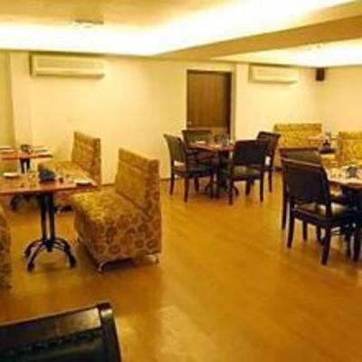 фото отеля Kings Hotel Chennai