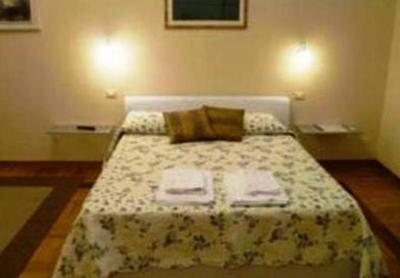 фото отеля Relais Accademia Bed and Breakfast Florence