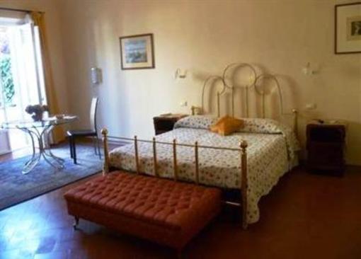 фото отеля Relais Accademia Bed and Breakfast Florence