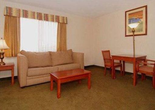 фото отеля Quality Inn & Suites Riverside (California)