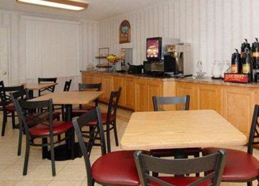 фото отеля Quality Inn & Suites Riverside (California)