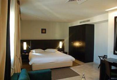фото отеля Hotel Les Ambassadeurs Tunis