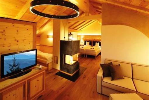фото отеля Tirler Dolomites Living Hotel