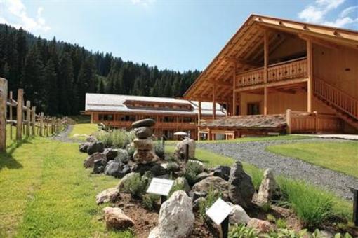 фото отеля Tirler Dolomites Living Hotel
