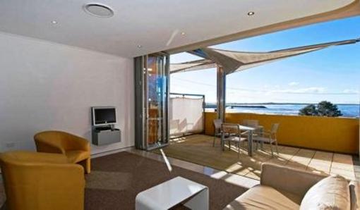 фото отеля Sandcastle Apartments