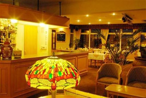 фото отеля Summerhill Hotel
