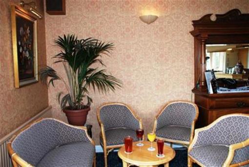 фото отеля Summerhill Hotel