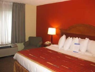 фото отеля Baymont Inn & Suites Peoria