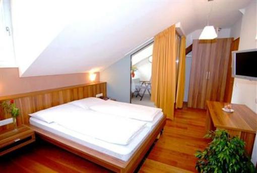 фото отеля Hotel Traube Brixen